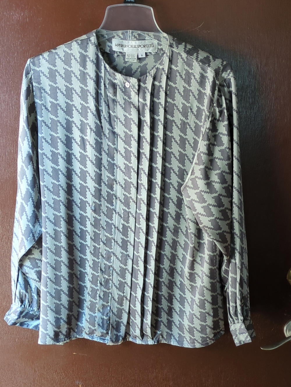 Kasper Sportulis Women’s Grey Houndstooth Button-Front Shirt Size 8